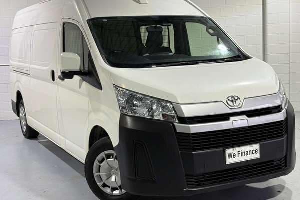 2022 Toyota Hiace
